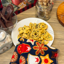 Load image into Gallery viewer, Reusable Christmas Cookies Paperless Towels – 6 Pack for a Festive and Sustainable Kitchen