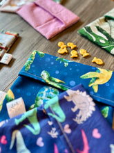 Load image into Gallery viewer, Turtles Eco-Friendly Sandwich Bag – Reusable, Washable, and Long-Lasting
