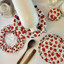 Load image into Gallery viewer, Reusable Apple Print Bowl Covers – 100% Cotton, Washable, and Eco-Conscious
