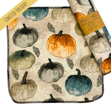 Load image into Gallery viewer, Pumpkin Paperless Towels – Reusable, Eco-Friendly Fall and Thanksgiving Napkins
