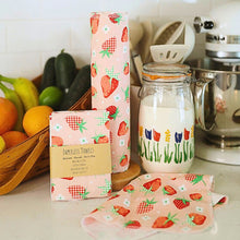 Load image into Gallery viewer, Reusable Strawberry Paperless Towels – Perfect for an Eco-Friendly Home
