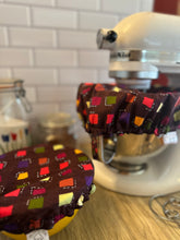 Load image into Gallery viewer, Multicolored Squares Sustainable Bowl Covers – Reusable, Washable, and Eco-Friendly Food Covers

