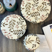 Load image into Gallery viewer, Reusable Floral on Cream Bowl Covers – Beautifully Designed, Washable, and Eco-Friendly
